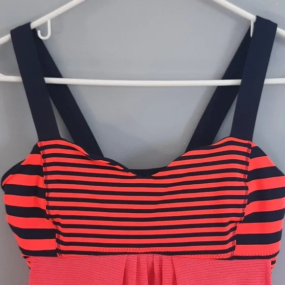* Lululemon Tank - Picture 3 of 6
